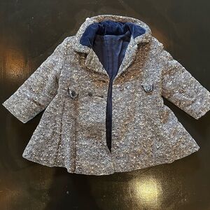 Stylish Tweed Coat with Navy Lining